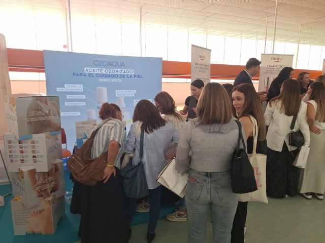 Laboratorios Ozoaqua avala los beneficios de los Aceites ozonizados en las III Jornadas de Dermofarmacia de la Región de Murcia - 1, Foto 1