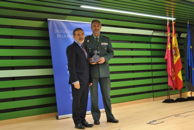 El delegado del Gobierno anima a luchar contra los fundamentalismos que niegan la violencia de género - 2, Foto 2