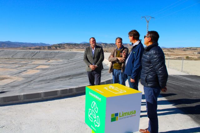 El alcalde anuncia que Lorca podrá ahorrar 90.000 euros al año con la puesta en marcha de dos nuevas balsas para lixiviados - 2, Foto 2