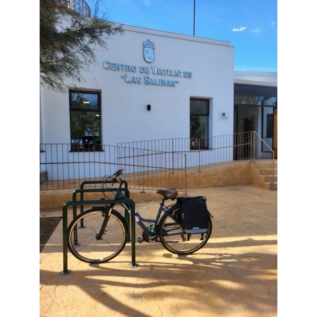 Instalan aparcamientos para bicicletas en los parques regionales de El Valle, Calblanque, Sierra Espuña y San Pedro - 1, Foto 1