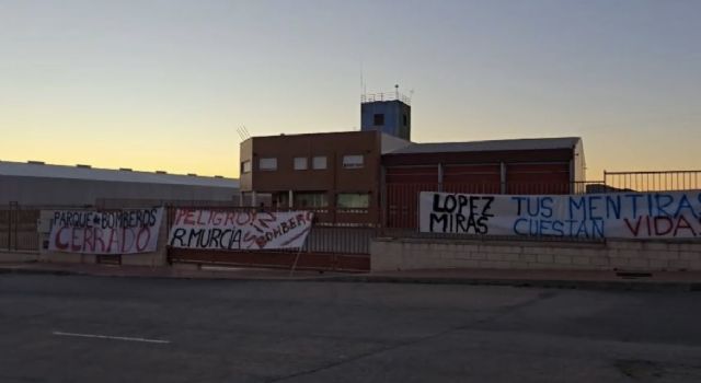 VOX denuncia la grave situación de los bomberos de la Región en Nochebuena y exige soluciones inmediatas - 1, Foto 1