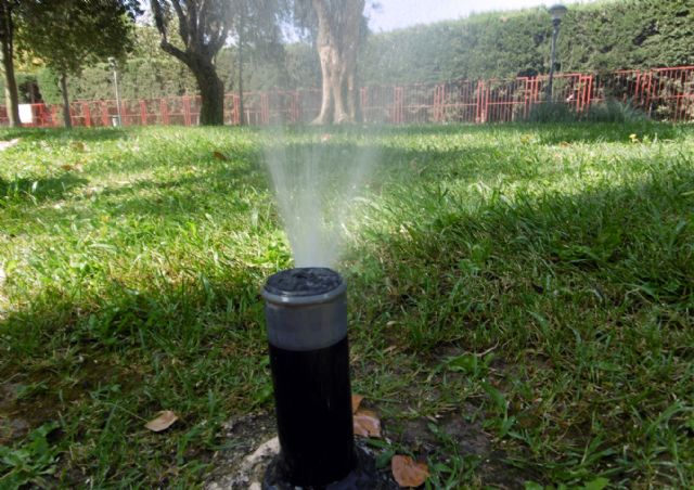 Murcia reduce el riego en más de 700.000 m2 de zonas de césped gracias al sistema de control del agua instalado en las zonas verdes - 2, Foto 2