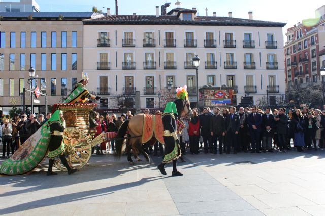 Las bigas de Asuero y Ptolomeo IV de la Semana Santa de Lorca sorprenden a los madrileños y visitantes de Fitur - 5, Foto 5