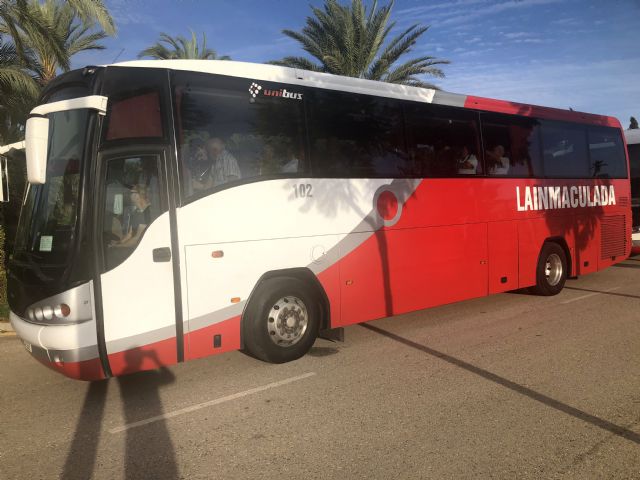 El Ayuntamiento y Autocares La Inmaculada renuevan el convenio de gratuidad del transporte urbano en diferentes colectivos - 1, Foto 1