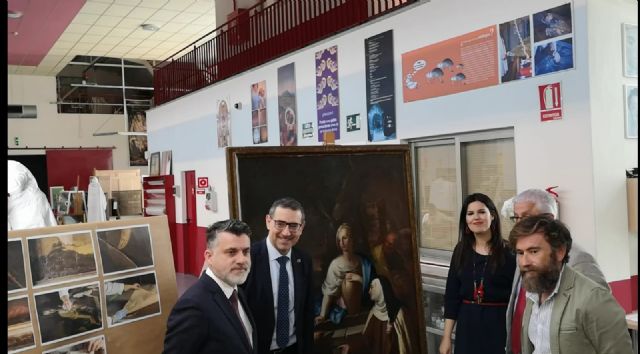 Cultura entrega a la Universidad de Murcia el cuadro del siglo XVIII 'Cristo y la Samaritana junto al pozo' tras su restauración - 1, Foto 1