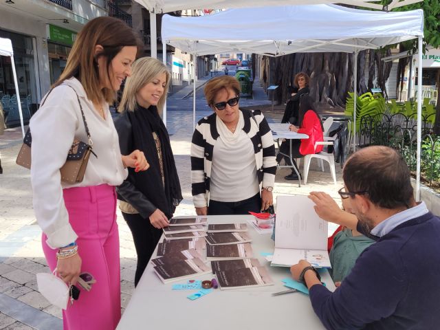 La I Feria de Autores y Autoras Aguileñas concluye tras un fin de semana de éxito - 2, Foto 2