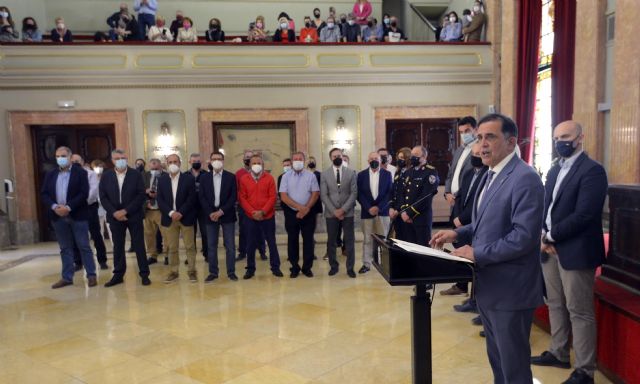 El Ayuntamiento de Murcia homenajea a los 63 policías locales jubilados desde 2020 - 1, Foto 1