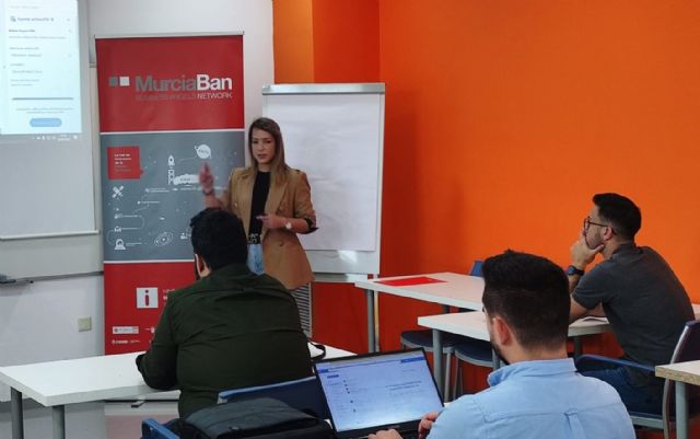 La Academia de inversión Murcia-Ban analiza el proceso mercantil completo en acuerdos entre startups e inversores privados - 1, Foto 1