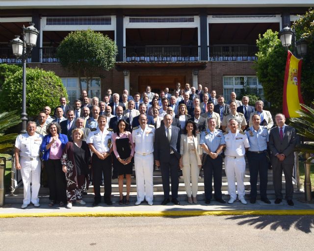 El Centro Deportivo y Sociocultural de Oficiales de la Armada de Cartagena acoge la presentación de FEINDEF 23, la Feria Internacional de Defensa y Seguridad de España - 2, Foto 2