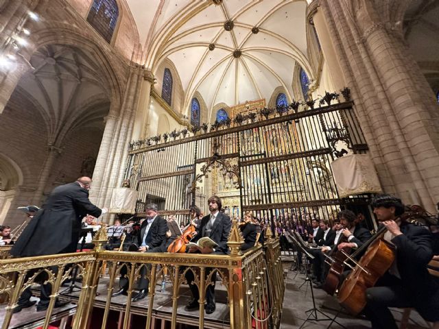 El Festival Internacional Tres Culturas encara su último día tras el éxito del concierto multitudinario del Requiem de Verdi con más de 200 músicos en la Catedral - 3, Foto 3