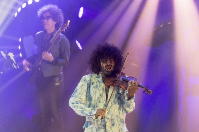Últimas entradas para disfrutar del virtuosismo de Ara Malikian en El Batel Últimas entradas para disfrutar del virtuosismo de Ara Malikian en El Batel