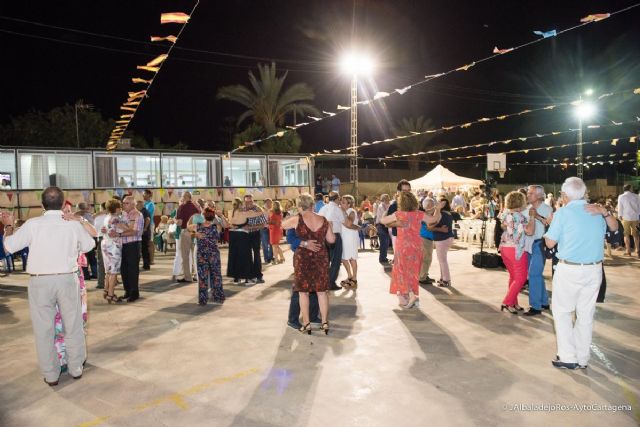 Las fiestas populares en honor a la Virgen del Carmen arrancan este viernes en Galifa - 1, Foto 1