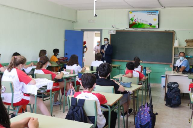 Alumnos de primaria del colegio CEI aprenden a ahorrar energía en sus hogares y a consumir de forma responsable - 1, Foto 1