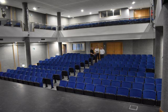La reforma de la Casa de la Cultura Pedro Serna, a falta del equipamiento escénico La reforma de la Casa de la Cultura Pedro Serna, a falta del equipamiento escénico