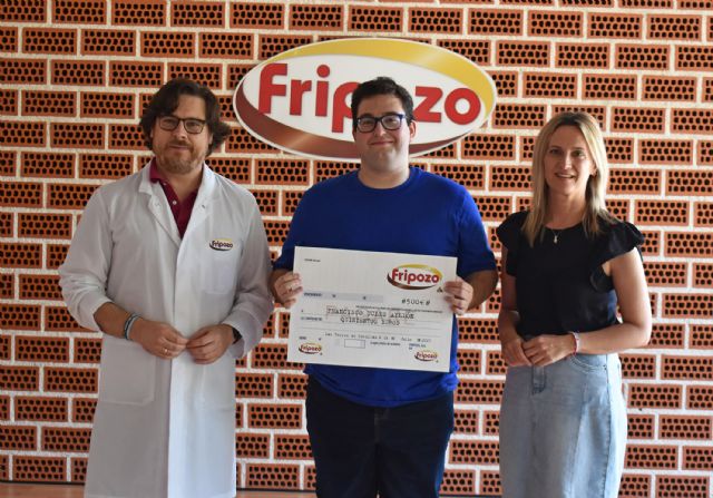 Francisco Ucles y Luna Nicolás, merecedores de las becas de Fripozo para los Erasmus torreños - 1, Foto 1