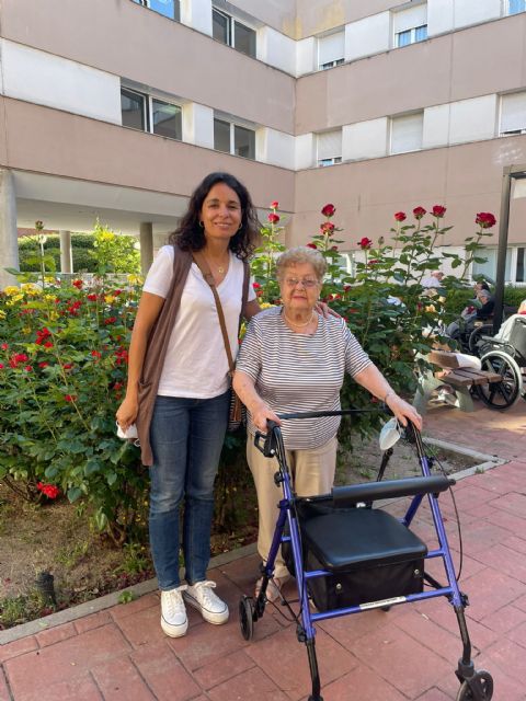 El programa Adopta Un Abuelo supera las 49.000 horas de compañía en el Día de los Abuelos - 1, Foto 1