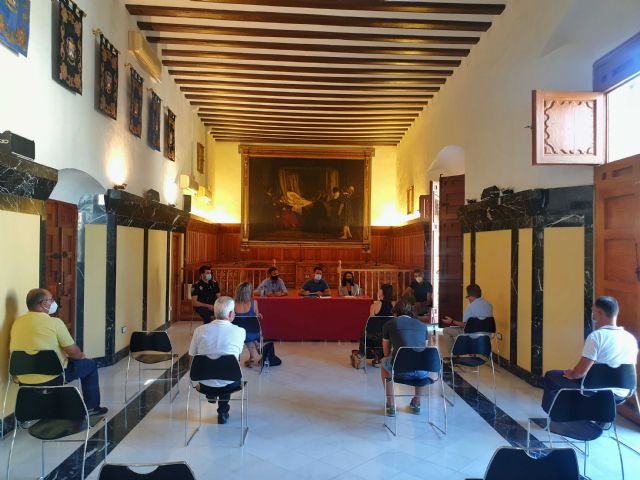 El Ayuntamiento de Caravaca impulsa medidas en coordinación con la Consejería de Educación y los propios centros para facilitar el desarrollo del curso académico - 1, Foto 1