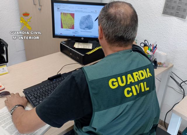 La Guardia Civil detiene a tres peligrosos delincuentes por un robo con violencia perpetrado en 2019 en un domicilio de La Unión - 1, Foto 1