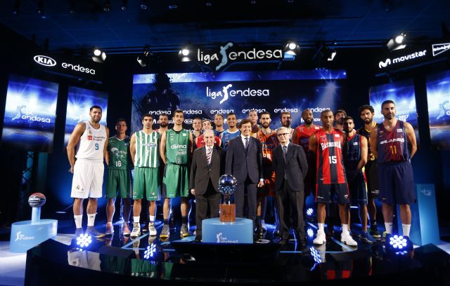 Vitor Faverani representa al UCAM Murcia CB en la gala de presentación de la Liga Endesa - 1, Foto 1