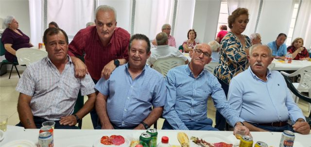 Merienda de confraternidad de la 'Asociación de Jubilados Salvador del Mundo' de Calzada de Calatrava - 1, Foto 1