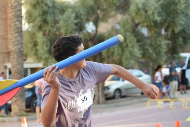 Atletismo para los más pequeños, senderismo, ajedrez, squash, orientación, fútbol sala y parapente en el ecuador de los JDG - 5, Foto 5