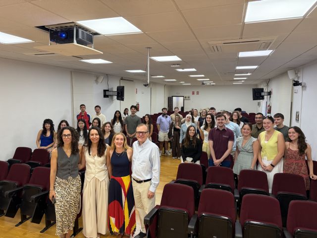 Futuros farmacéuticos de España, Irlanda y Portugal se forman en la UCAM en fármacos complejos Futuros farmacéuticos de España, Irlanda y Portugal se forman en la UCAM en fármacos complejos