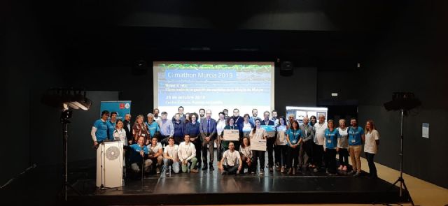 Un centro de formación, un sistema de procesamiento de residuos y una app, propuestas reconocidas en Climathon 2019 - 1, Foto 1