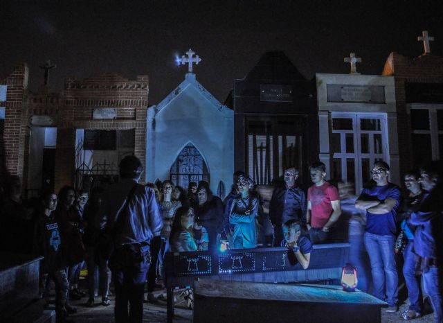 La concejalías de Mercados y Turismo de Molina de Segura organizan un segundo Paseo por el Cementerio el viernes 3 de noviembre - 1, Foto 1