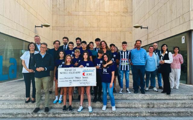 El alcalde felicita a los niños participantes en el Torneo de Fútbol Solidario de las Pedanías Altas - 3, Foto 3