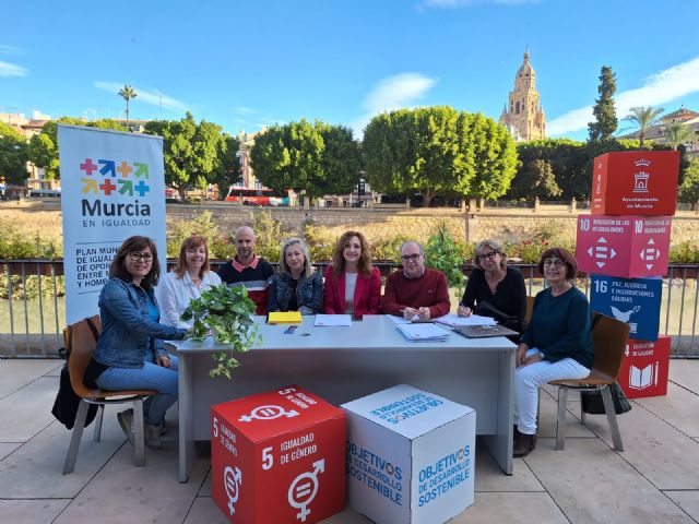 Los centros educativos de Murcia se presentan a los premios ´Educando para igualdad´ y ´Construyendo la igualdad´ - 1, Foto 1