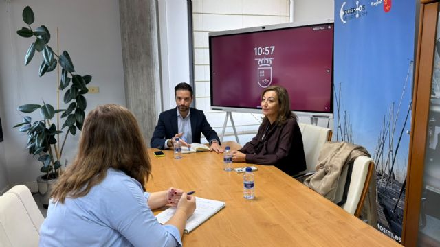 El Gobierno regional estudia facilitar la operatividad de Cruz Roja en los puertos de Cabo de Palos y Mazarrón El Gobierno regional estudia facilitar la operatividad de Cruz Roja en los puertos de Cabo de Palos y Mazarrón