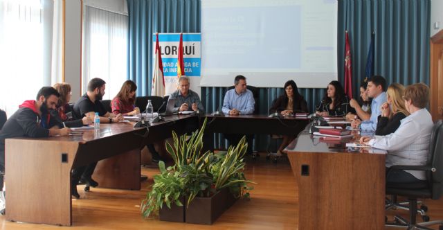 El Órgano de Coordinación Interna Interconcejalías se reúne para renovar el reconocimiento Ciudades Amigas de la Infancia - 1, Foto 1