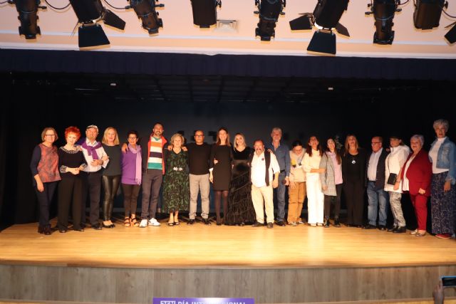 Águilas conmemora el Día Internacional Contra la Violencia de Género - 3, Foto 3