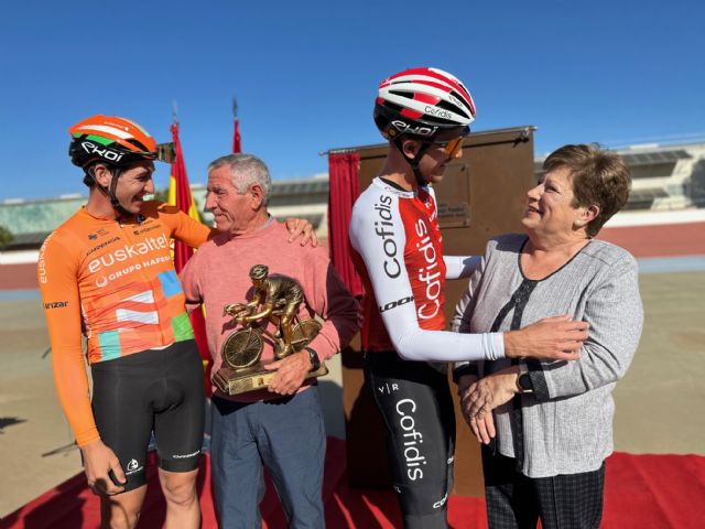 El Velódromo Municipal de Torre Pacheco se viste de gala para dar un emotivo homenaje a José Antonio Martínez Tomás - 1, Foto 1