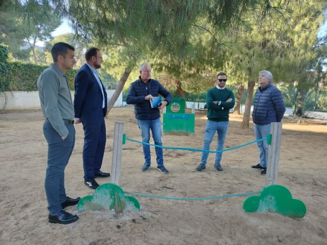 El Ayuntamiento incrementa la limpieza de las 54 zonas de esparcimiento canino por la gran acogida de   usuarios - 1, Foto 1