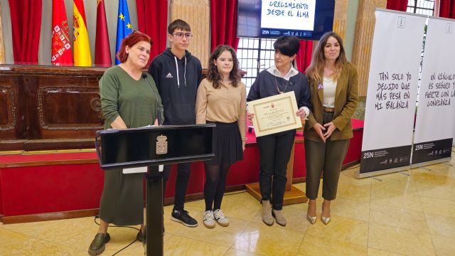 El Ayuntamiento de Murcia conmemora el 25N con un acto institucional de sensibilización y prevención contra la violencia de género - 2, Foto 2