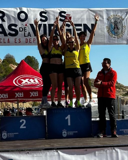 Yecla puso el broche a la Liga Regional de Cross y decidió los títulos por clubes Máster - 3, Foto 3