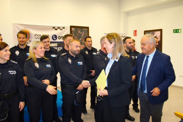 Los doce nuevos agentes de la Policía Local de Totana comienzan su formación teórico práctica en el Centro Integral de Emergencias y Seguridad de Lorca - 3, Foto 3