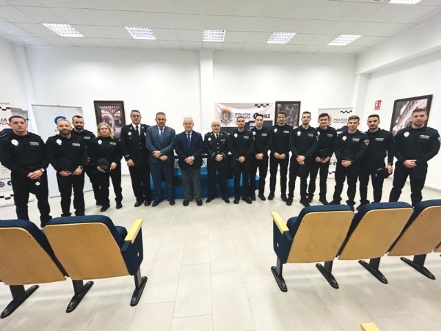 Los doce nuevos agentes de la Policía Local de Totana comienzan su formación teórico práctica en el Centro Integral de Emergencias y Seguridad de Lorca - 5, Foto 5