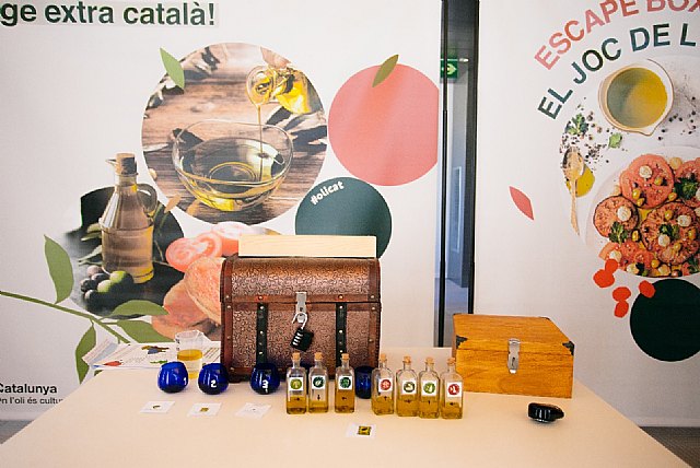  La Generalitat lanza una iniciativa para promover el consumo de aceite de oliva y los envoltorios reutilizables en los municipios catalanes - 1, Foto 1