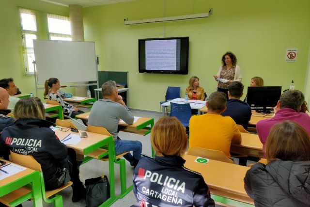 El Ayuntamiento lanza el plan de formación 2024 para empleados municipales y de organismos autónomos - 1, Foto 1