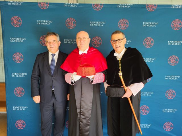 Juan María clausura el acto de la UMU con motivo de la festividad de Santo Tomás de Aquino - 1, Foto 1