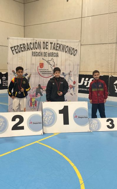 El Club Taekwondo Totana participó en la I liga regional de combate de taekwondo, Foto 7