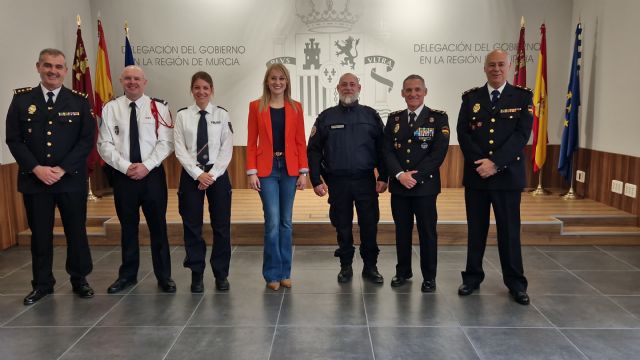 Guevara recibe a tres agentes de las policías francesa y alemana que participan en el proyecto Comisarías Europeas - 1, Foto 1