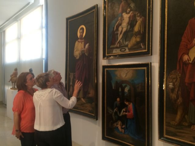 El Mubam exhibe varias obras de Hernández Amores gracias a la cesión temporal realizado por una familia de la Región - 1, Foto 1