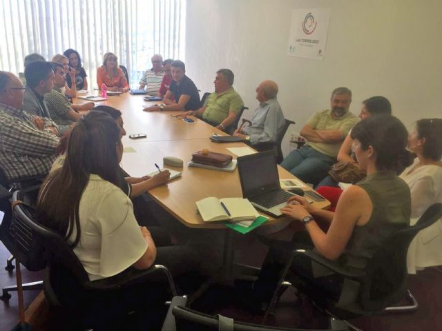 Comienzan las reuniones sectoriales para elaborar el plan estratégico Las Torres 2025 - 1, Foto 1