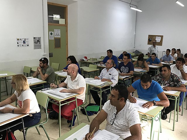 44 personas se presentan al examen extraordinario para obtener el título de patrón de embarcaciones de recreo en Lorca - 1, Foto 1