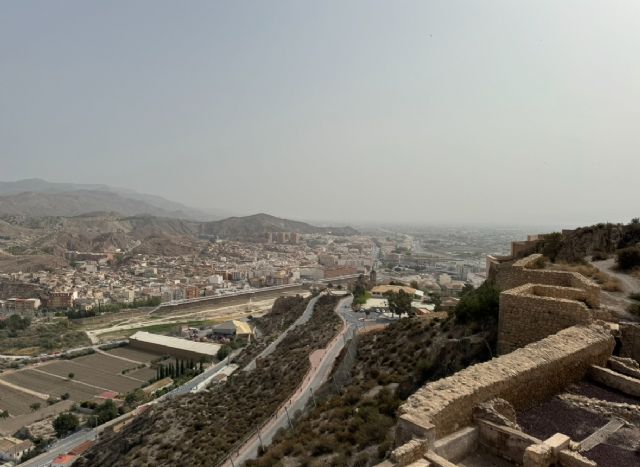 La intrusión de una masa de aire sahariano incrementa los niveles de las partículas PM10 en Lorca - 1, Foto 1