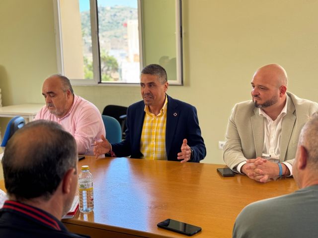 Los grupos que impulsan la moción de censura trasladan su total confianza a la Junta de Personal y defienden la profesionalidad de los funcionarios Los grupos que impulsan la moción de censura trasladan su total confianza a la Junta de Personal y defienden la profesionalidad de los funcionarios