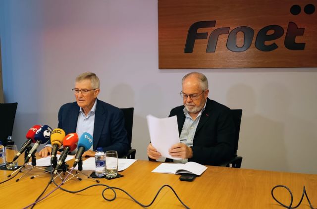 FROET urge el pago de la ayuda de 20 céntimos/litro de carburante o las consecuencias serán 'tremendas' FROET urge el pago de la ayuda de 20 céntimos/litro de carburante o las consecuencias serán 'tremendas'